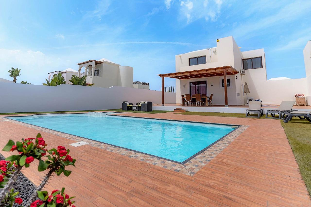 Vv Misy By Hh Villa Playa Blanca  Eksteriør billede
